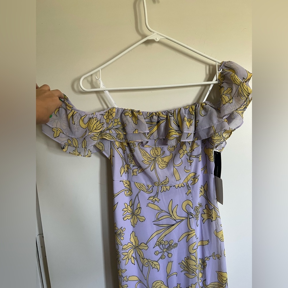 Lulus long off the shoulder dress new with tags. Purple and yellow accents - Picture 6 of 9